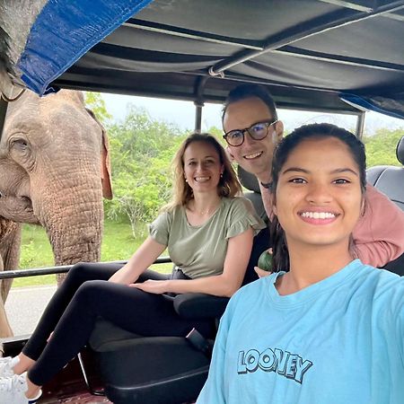 Lake Front Yala Safari 卡特勒格默 外观 照片
