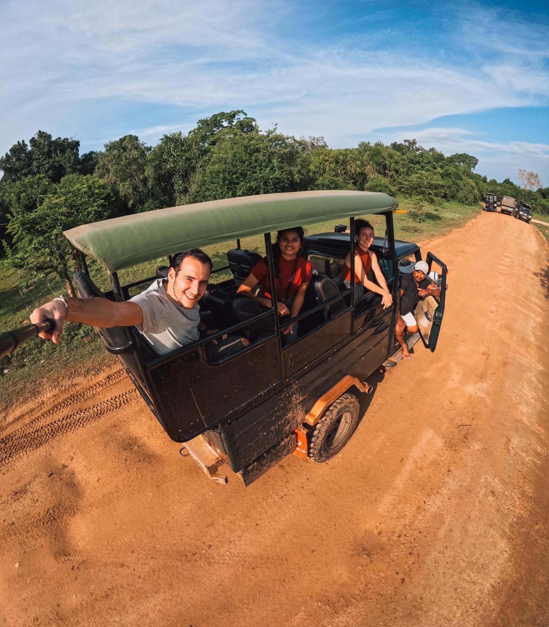 Lake Front Yala Safari 卡特勒格默 外观 照片